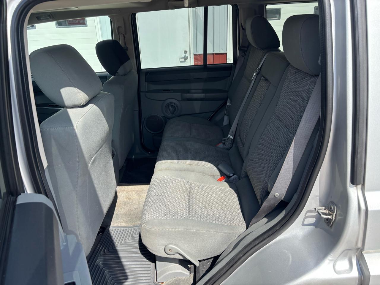 Jeep Commander Sport 4WD 2007