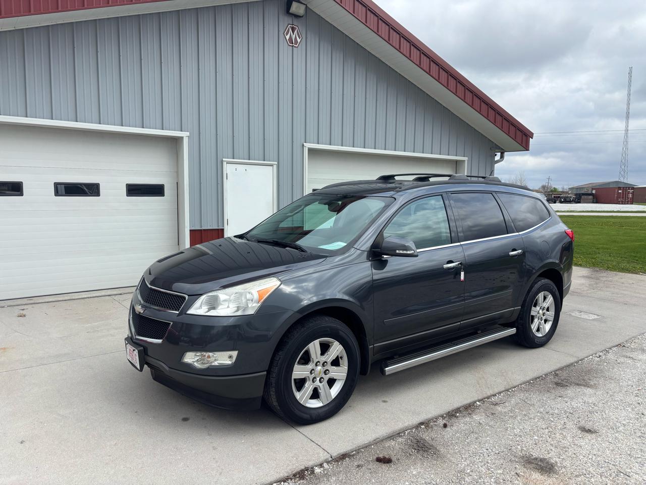 Chevrolet Traverse 2LT FWD 2012