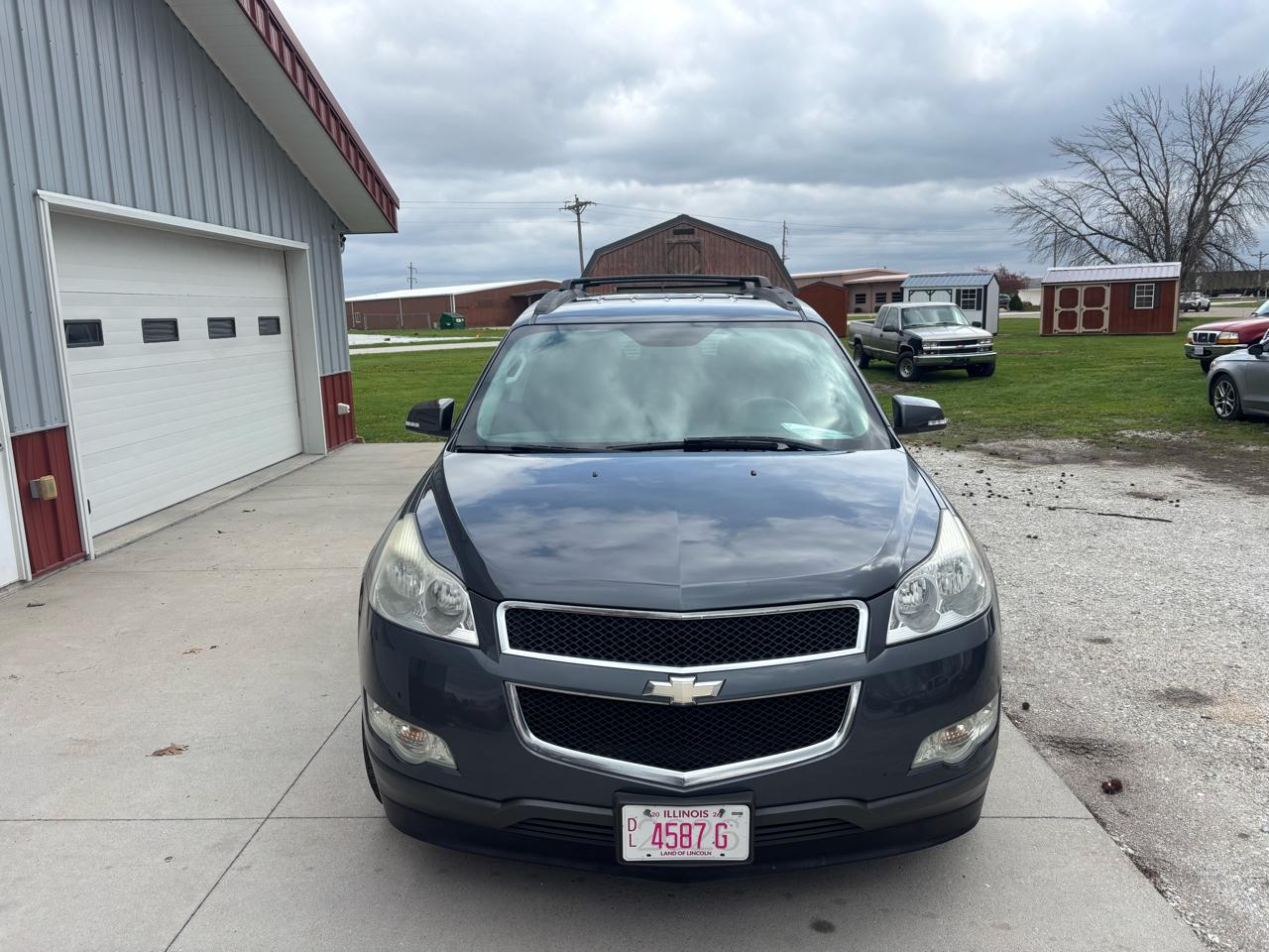 Chevrolet Traverse 2LT FWD 2012