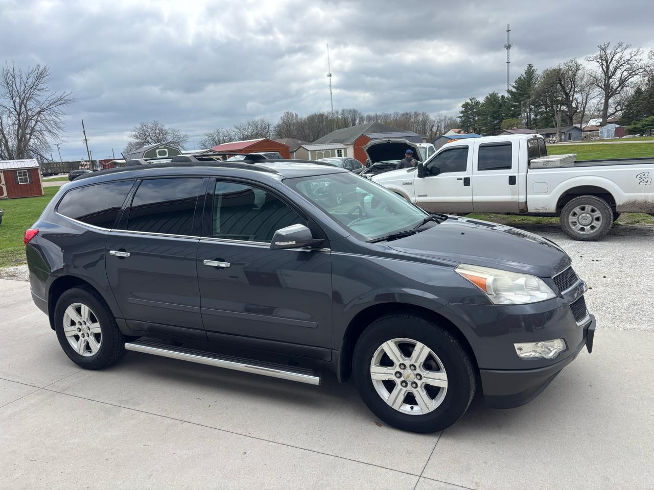Chevrolet Traverse 2LT FWD 2012