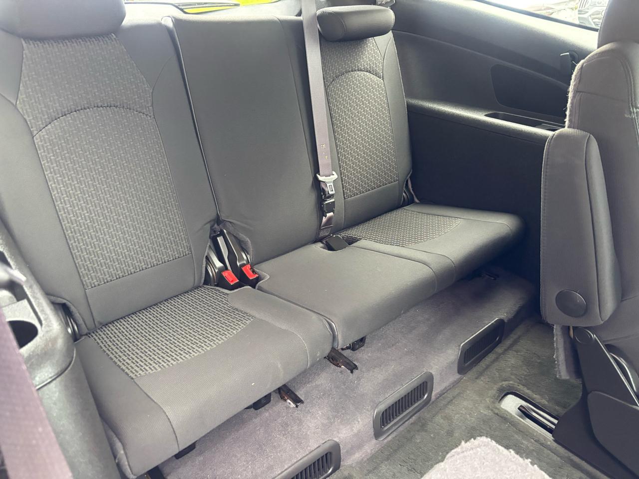 Chevrolet Traverse 2LT FWD 2012