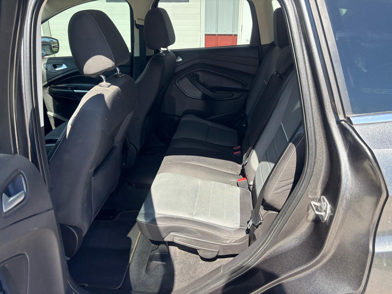 Ford Escape SE FWD 2015