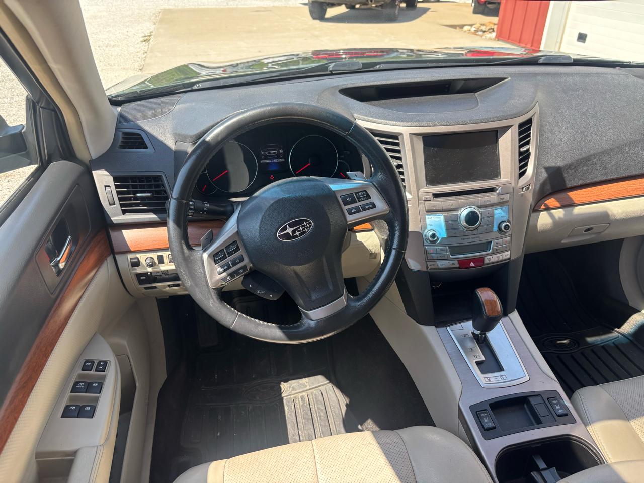 Subaru Outback 3.6R Limited 2013