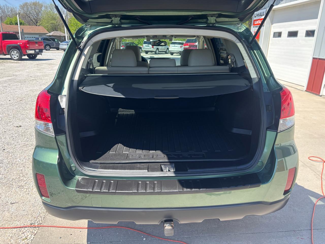 Subaru Outback 3.6R Limited 2013