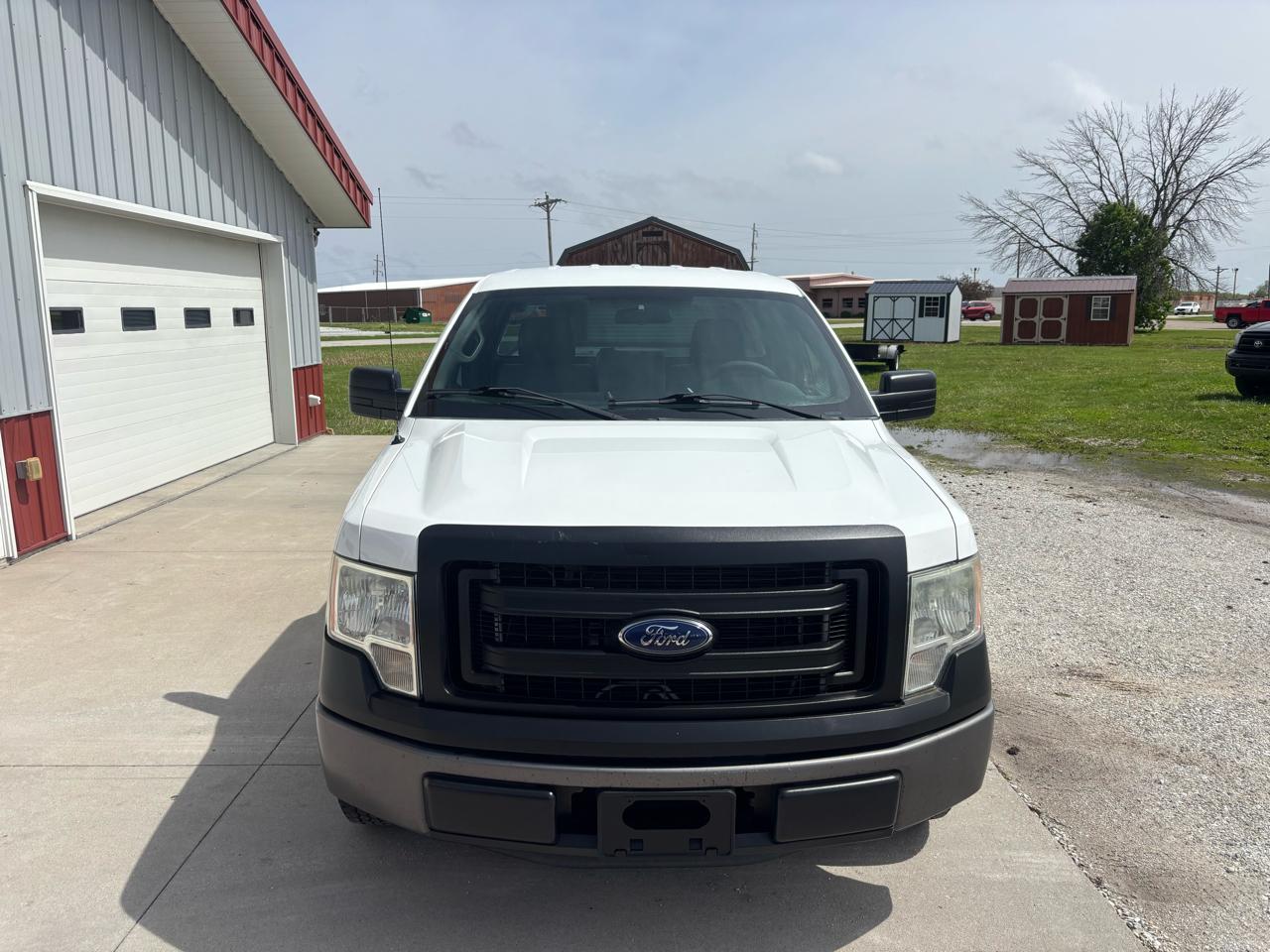 Ford F-150 XLT 8-ft. Bed 2WD 2013