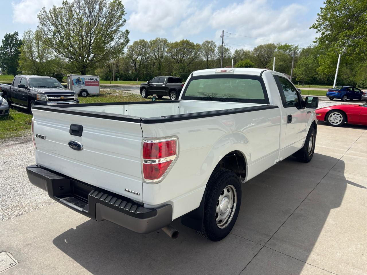 Ford F-150 XLT 8-ft. Bed 2WD 2013