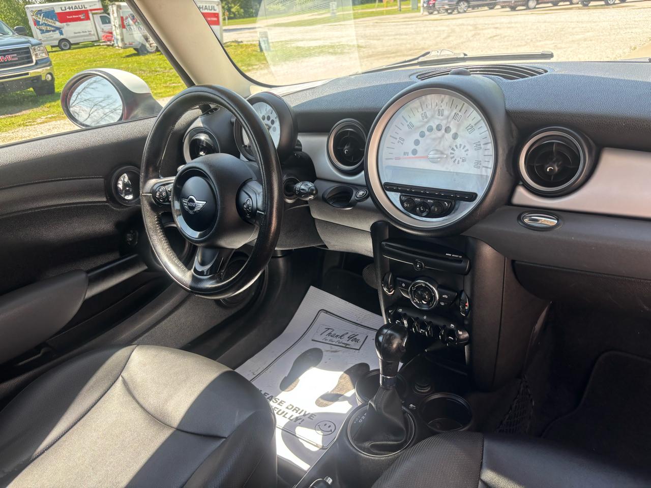 MINI Cooper Base 2012
