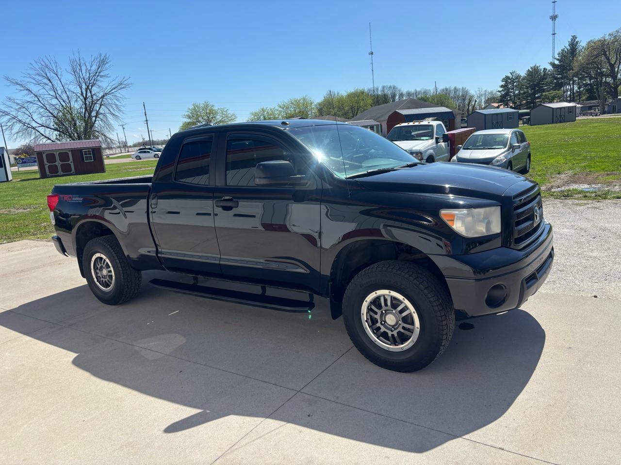 Toyota Tundra Tundra-Grade 5.7L FFV Double Cab 4WD 2010