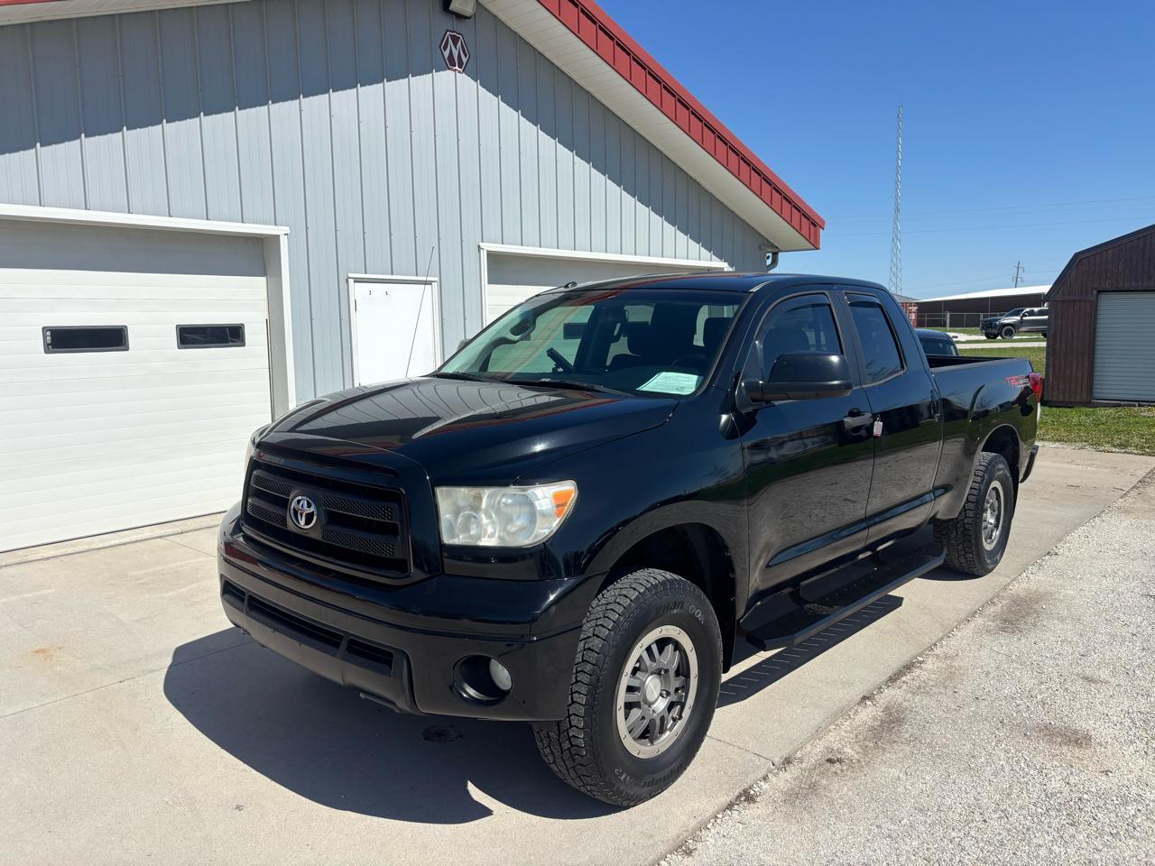 Toyota Tundra Tundra-Grade 5.7L FFV Double Cab 4WD 2010