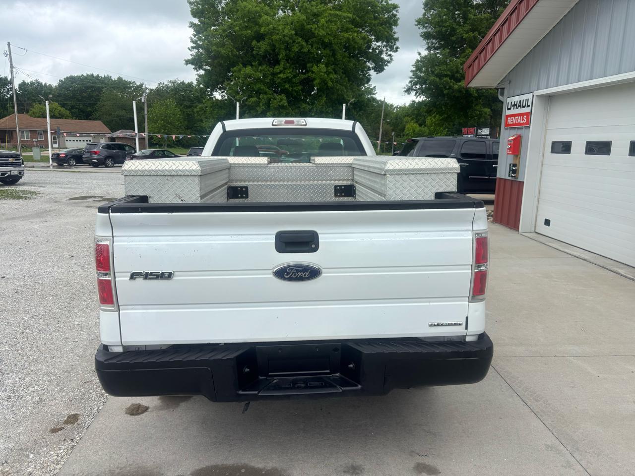 Ford F-150 XL 8-ft. Bed 2WD 2014