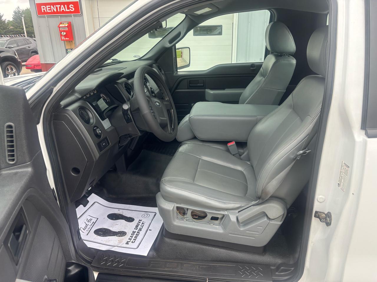 Ford F-150 XL 8-ft. Bed 2WD 2014