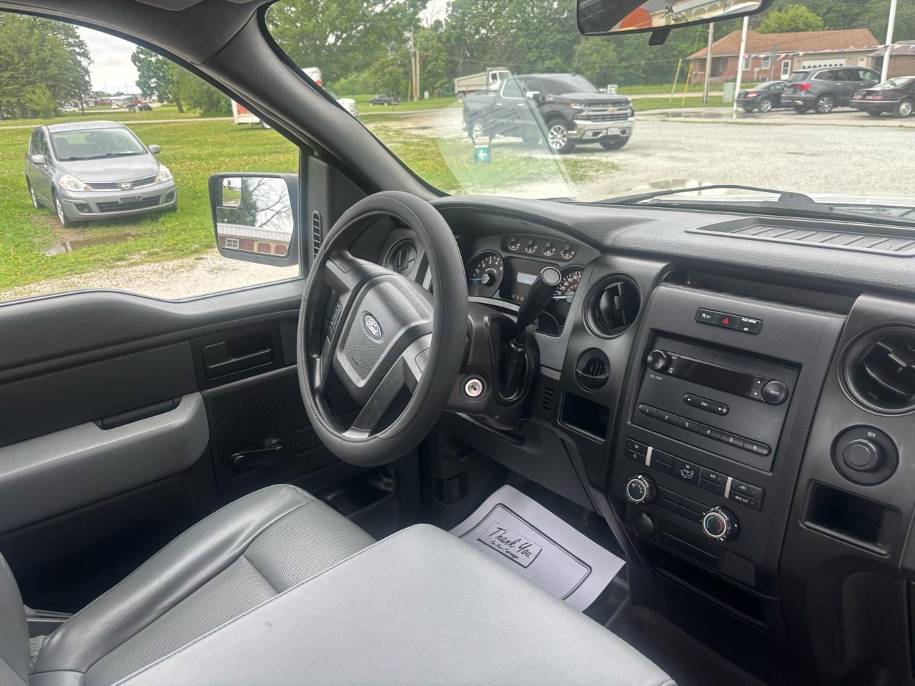 Ford F-150 XL 8-ft. Bed 2WD 2014