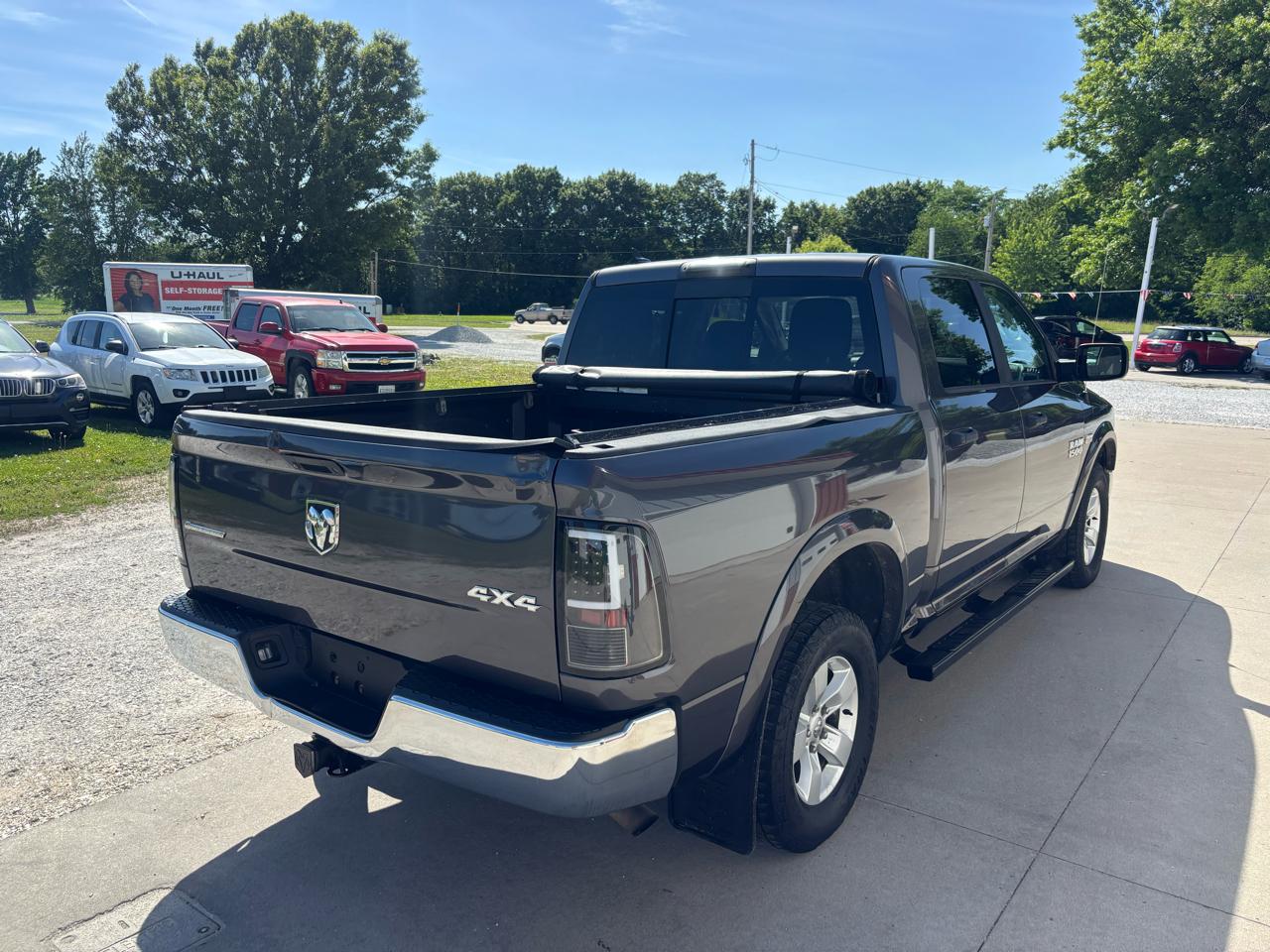 RAM 1500 SLT Crew Cab SWB 4WD 2015