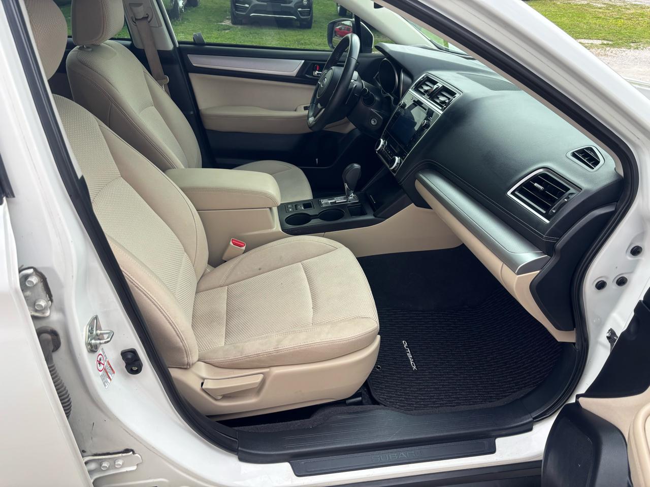 Subaru Outback 2.5i Premium 2019