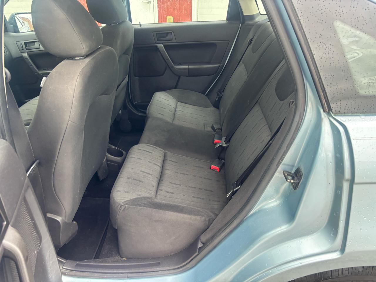 Ford Focus SE Sedan 2008