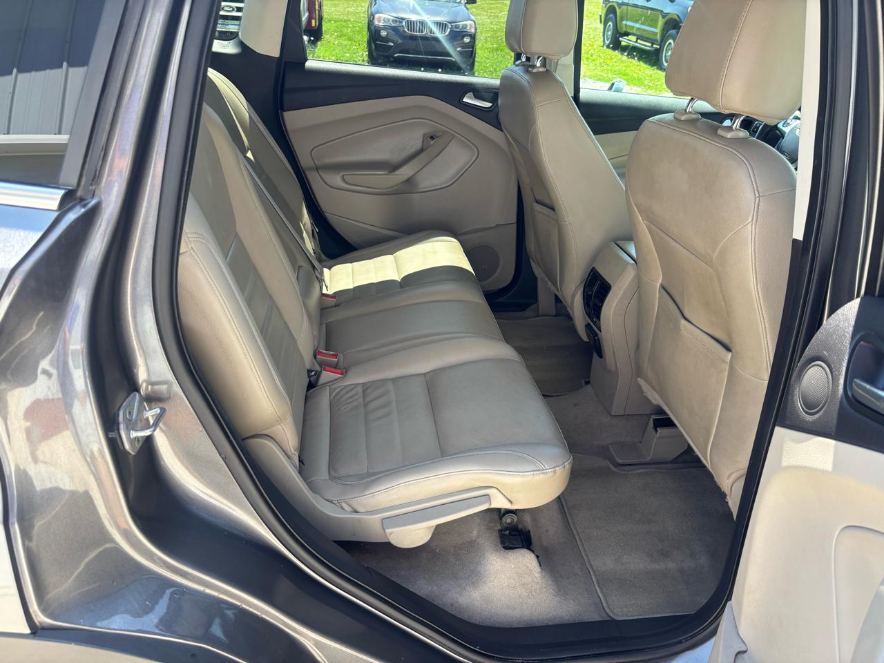 Ford Escape Titanium 4WD 2014