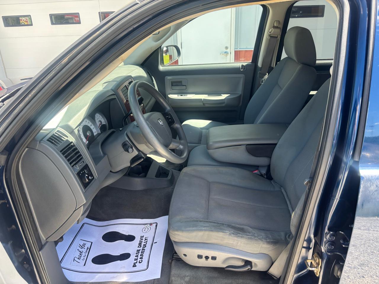 Dodge Dakota SLT Quad Cab 4WD 2005