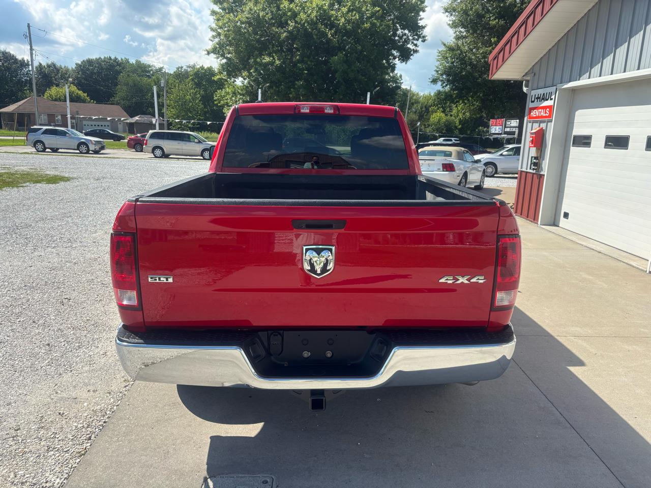 RAM 1500 SLT Quad Cab 4WD 2022