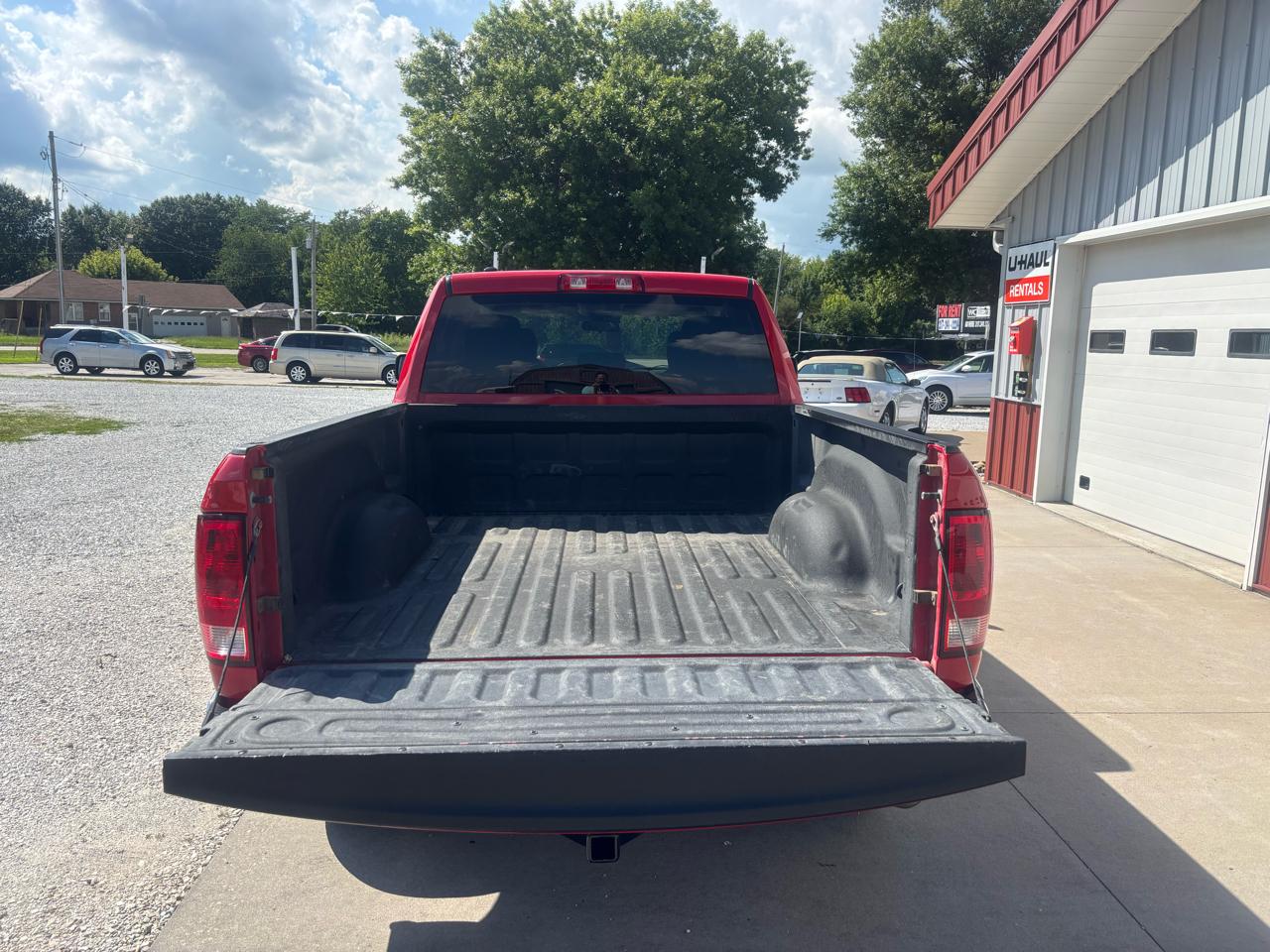 RAM 1500 SLT Quad Cab 4WD 2022