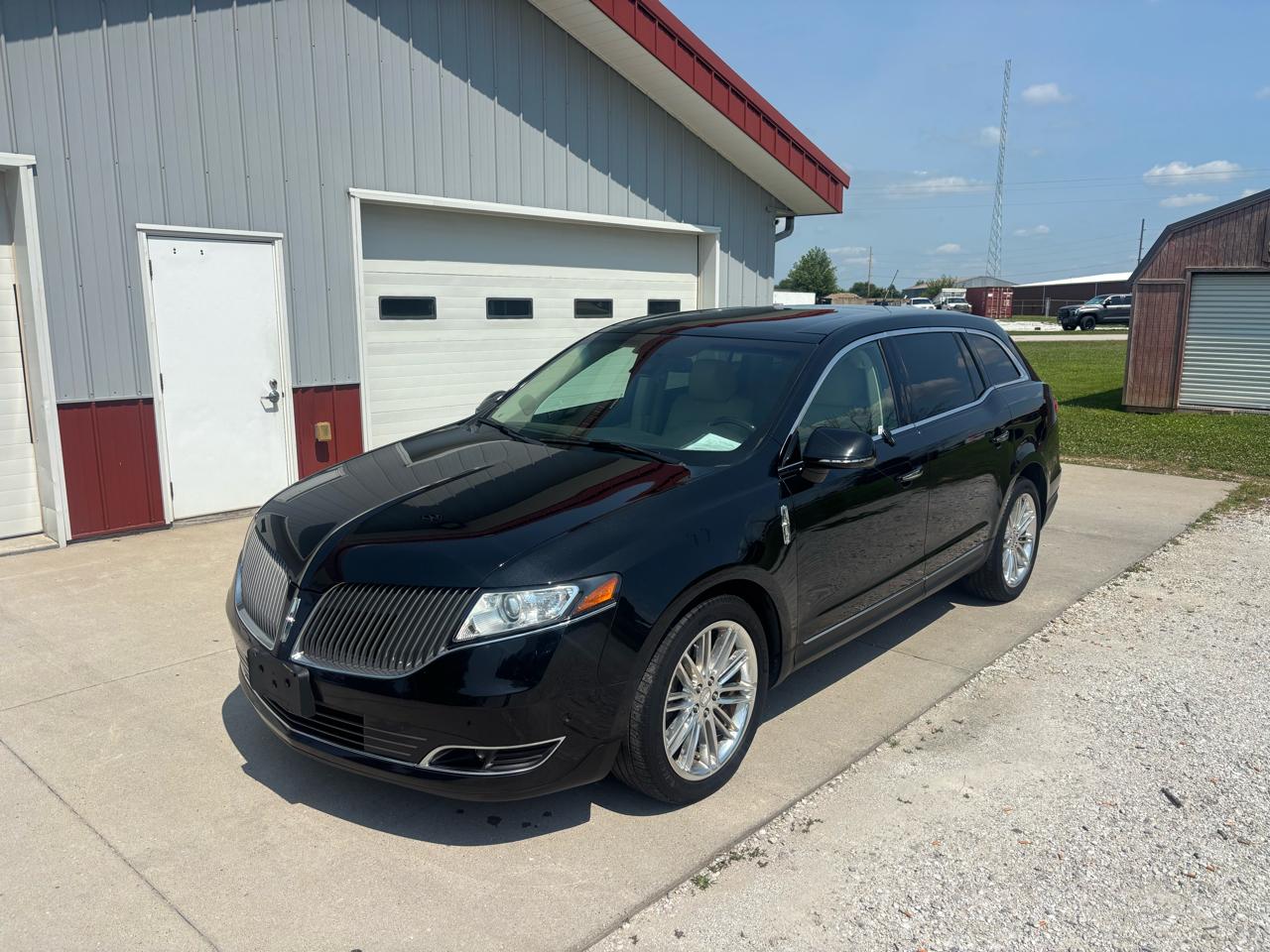 Lincoln MKT 3.5L with EcoBoost AWD 2014