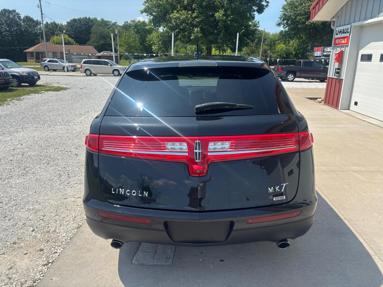 Lincoln MKT 3.5L with EcoBoost AWD 2014
