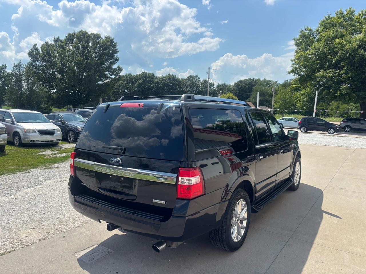 Ford Expedition EL Limited 4WD 2017