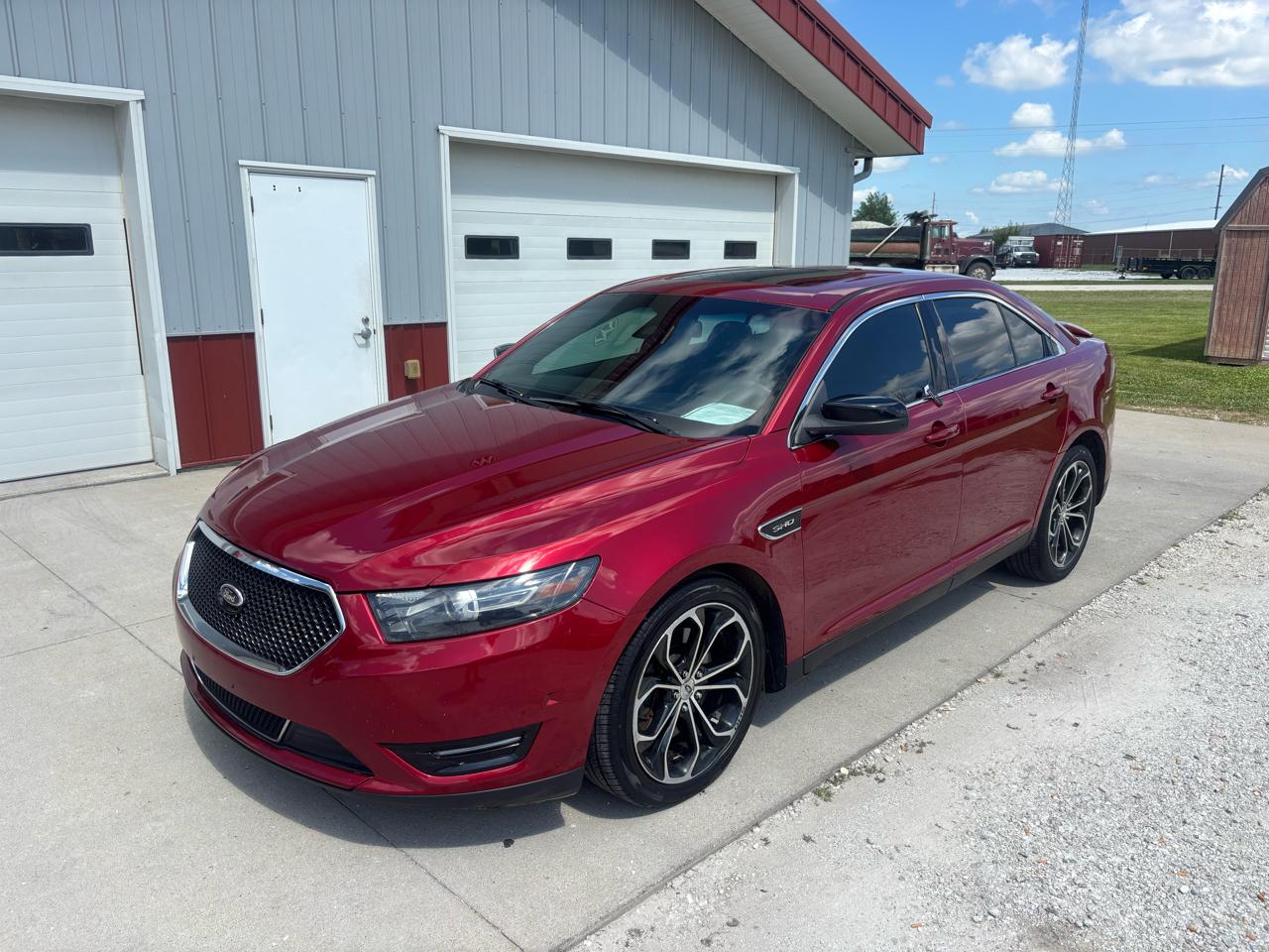 Ford Taurus SHO AWD 2013