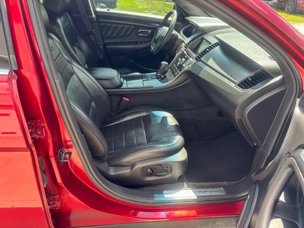 Ford Taurus SHO AWD 2013