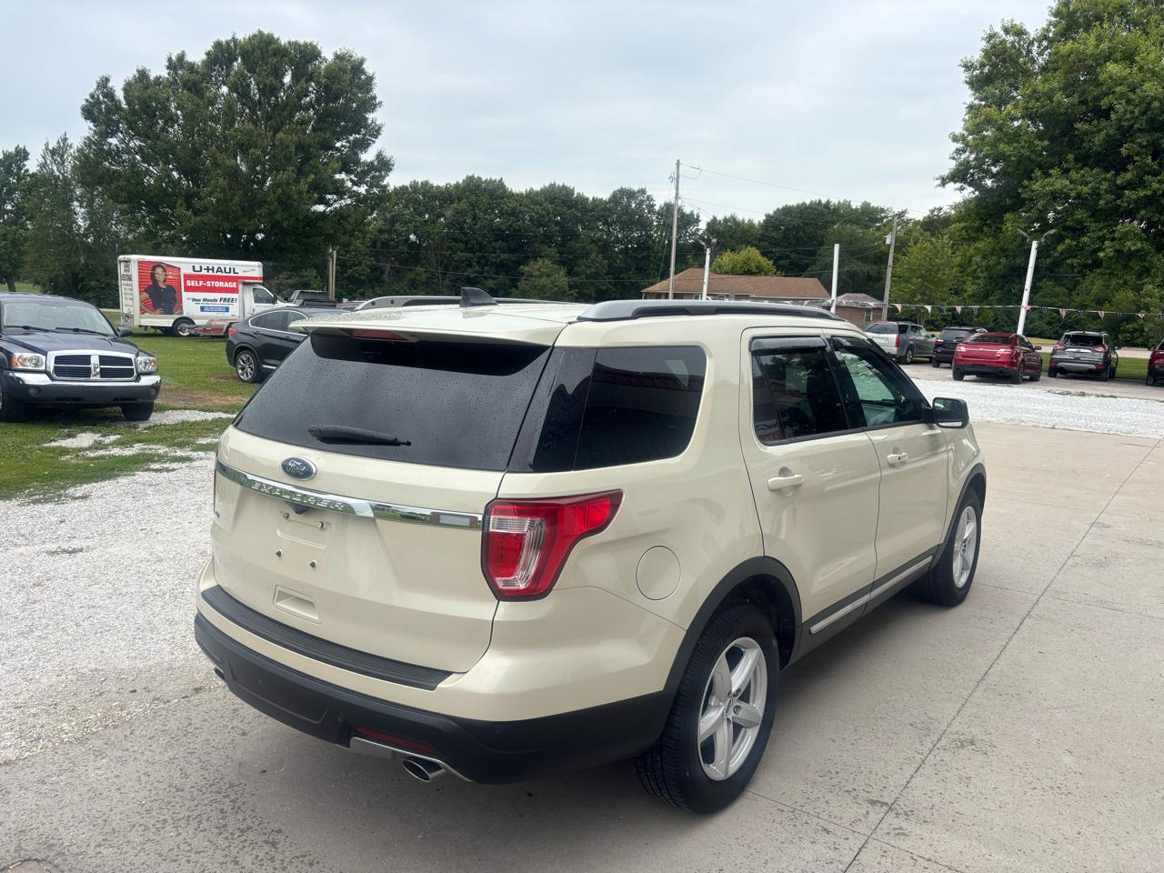 Ford Explorer XLT FWD 2018