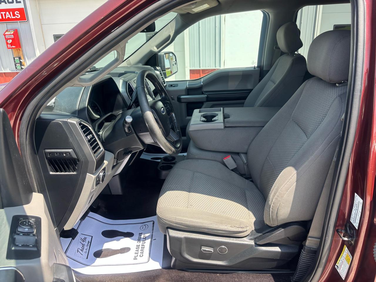 Ford F-150 SuperCrew 139" XLT 4WD 2017