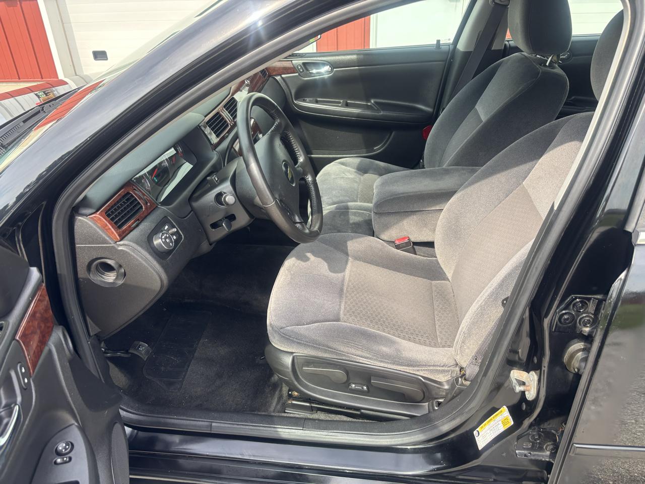 Chevrolet Impala LT 2011