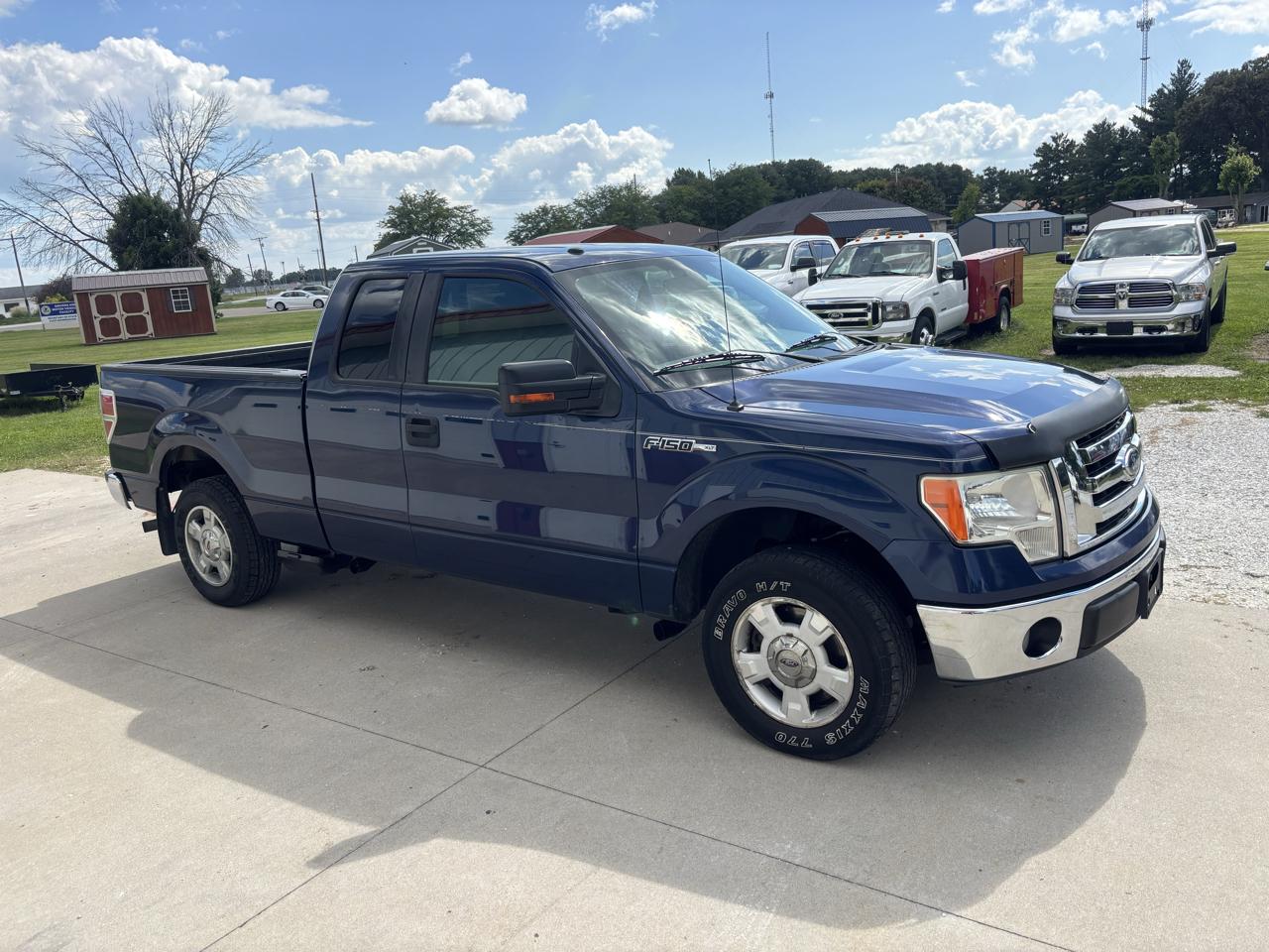 Ford F-150 XLT SuperCab 8-ft. Bed 2WD 2010