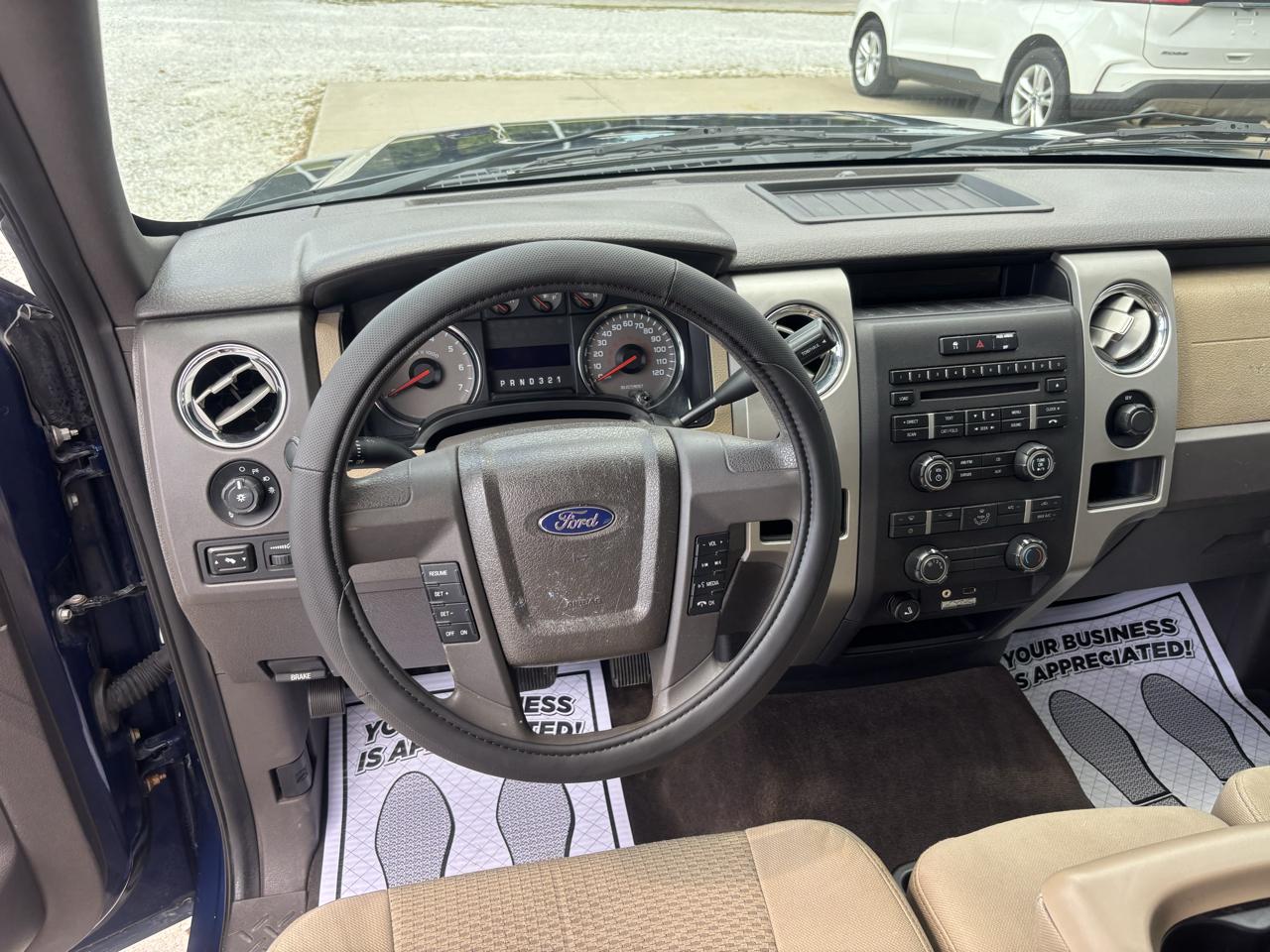 Ford F-150 XLT SuperCab 8-ft. Bed 2WD 2010
