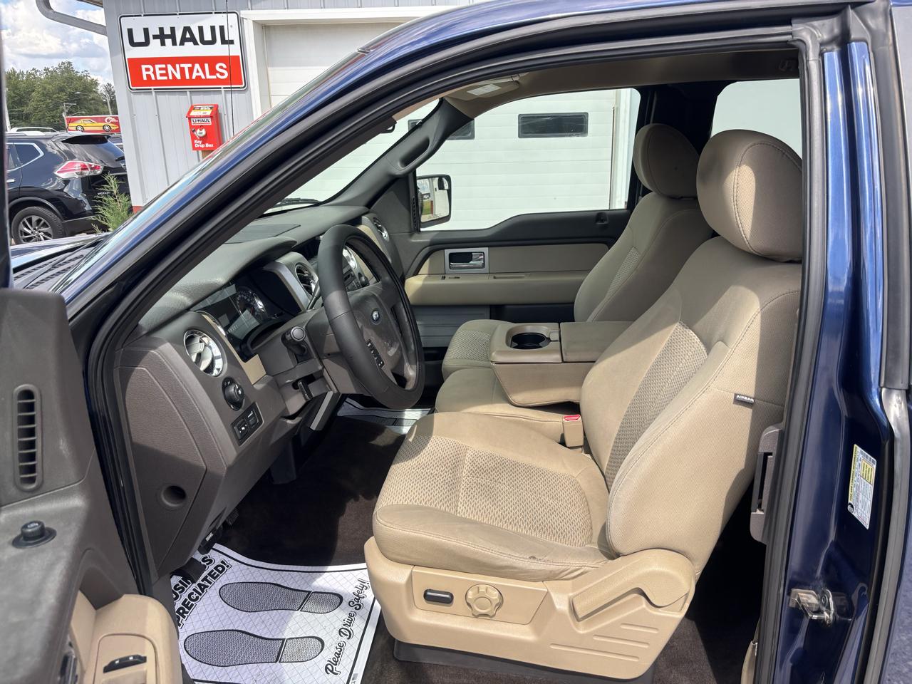 Ford F-150 XLT SuperCab 8-ft. Bed 2WD 2010