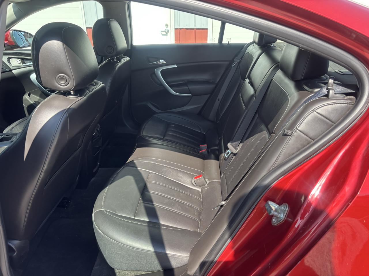 Buick Regal Turbo FWD 2015