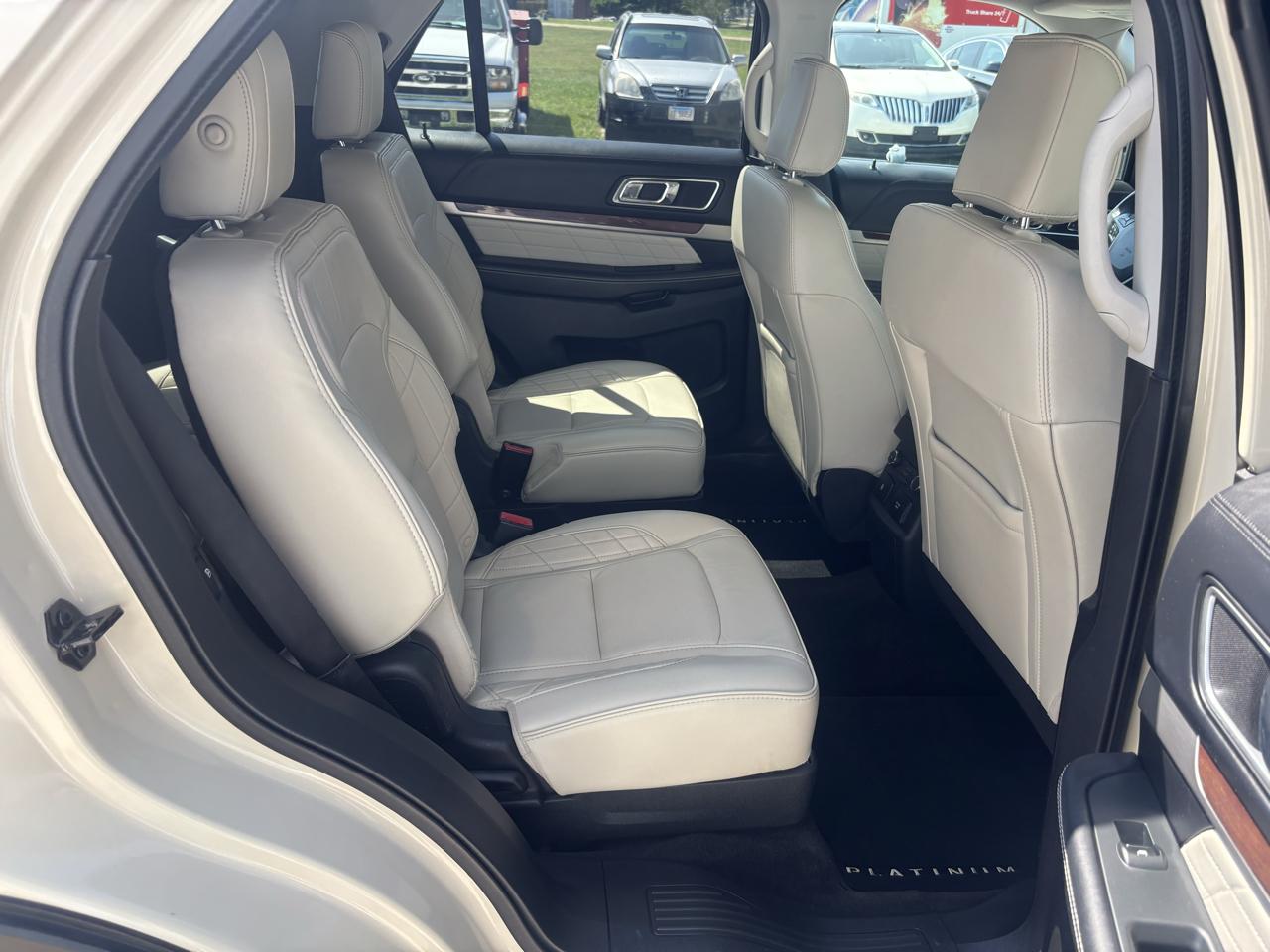 Ford Explorer Platinum AWD 2018