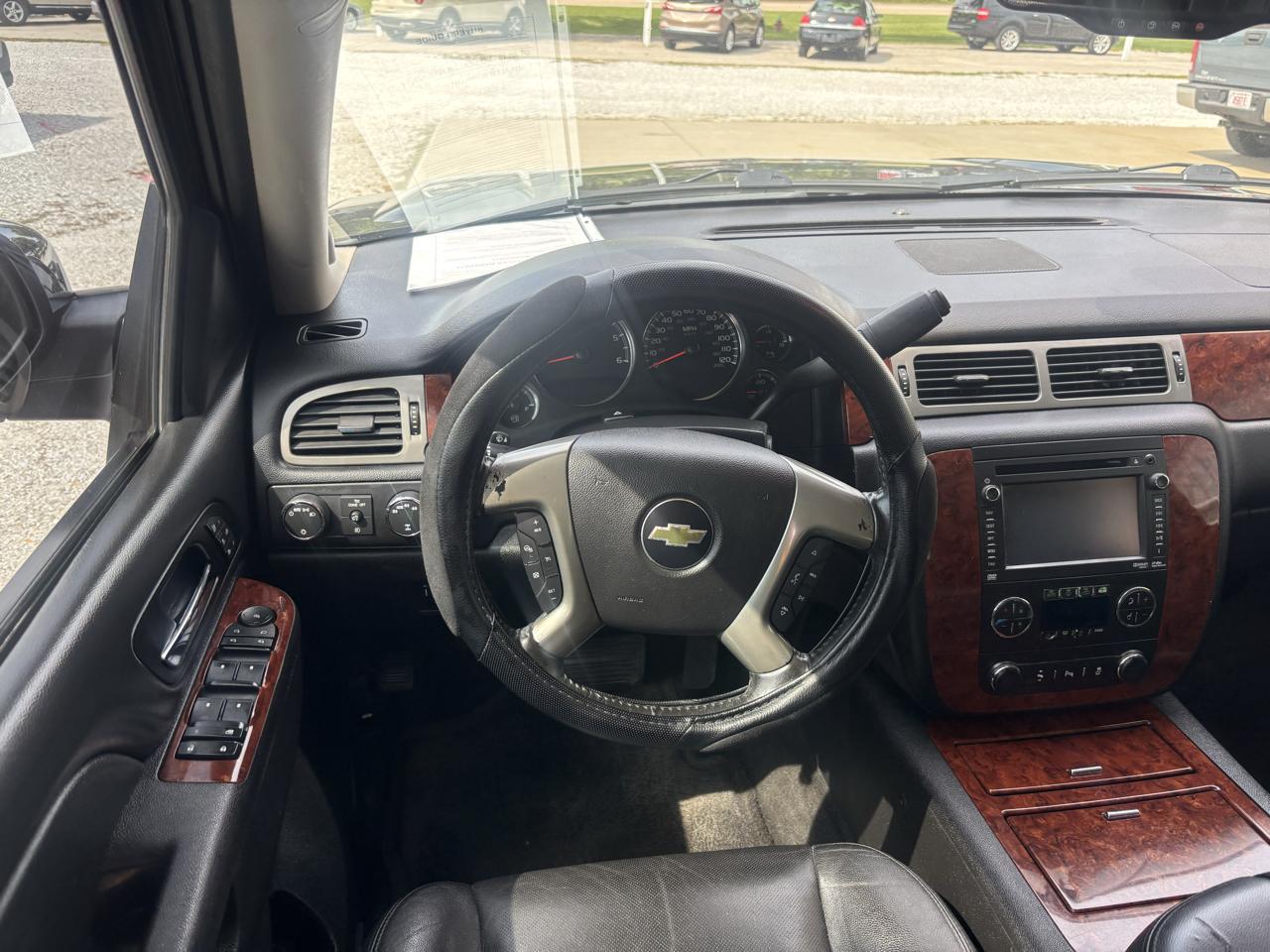 Chevrolet Tahoe LTZ 4WD 2013