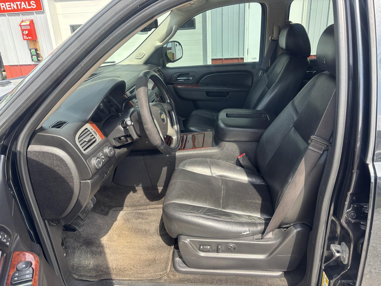 Chevrolet Tahoe LTZ 4WD 2013