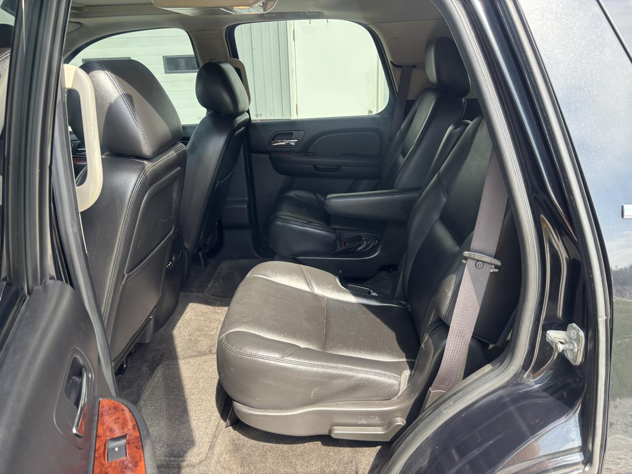 Chevrolet Tahoe LTZ 4WD 2013