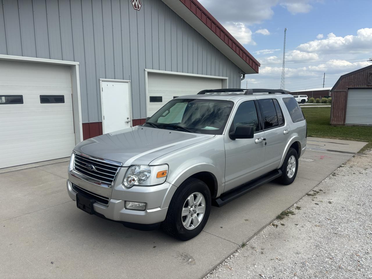 Ford Explorer XLT 4.0L 4WD 2009