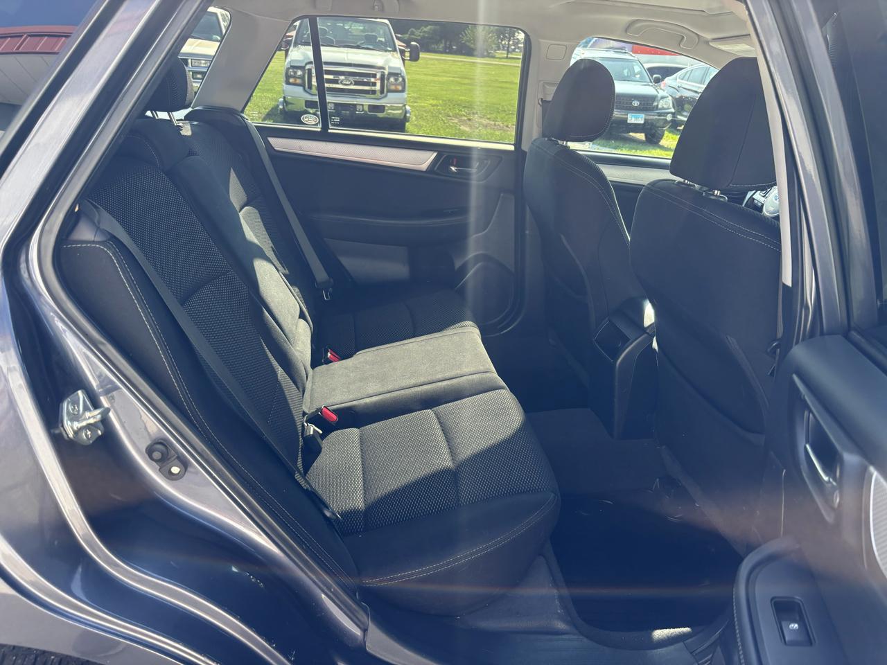 Subaru Outback 2.5i Premium 2016