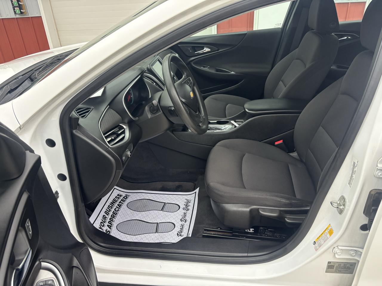 Chevrolet Malibu LS 2018