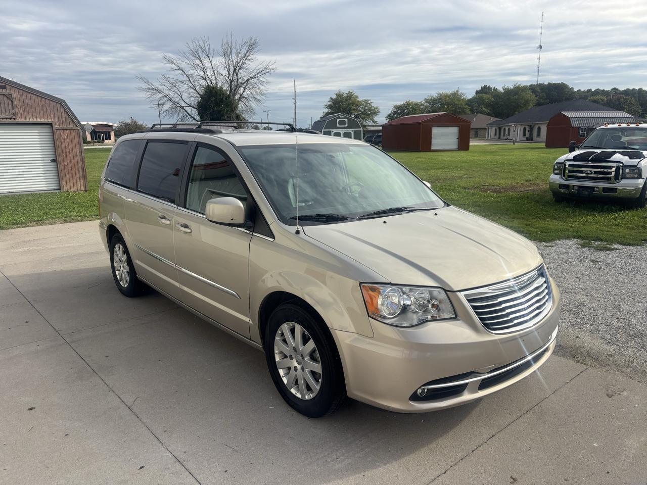 Chrysler Town & Country Touring 2016