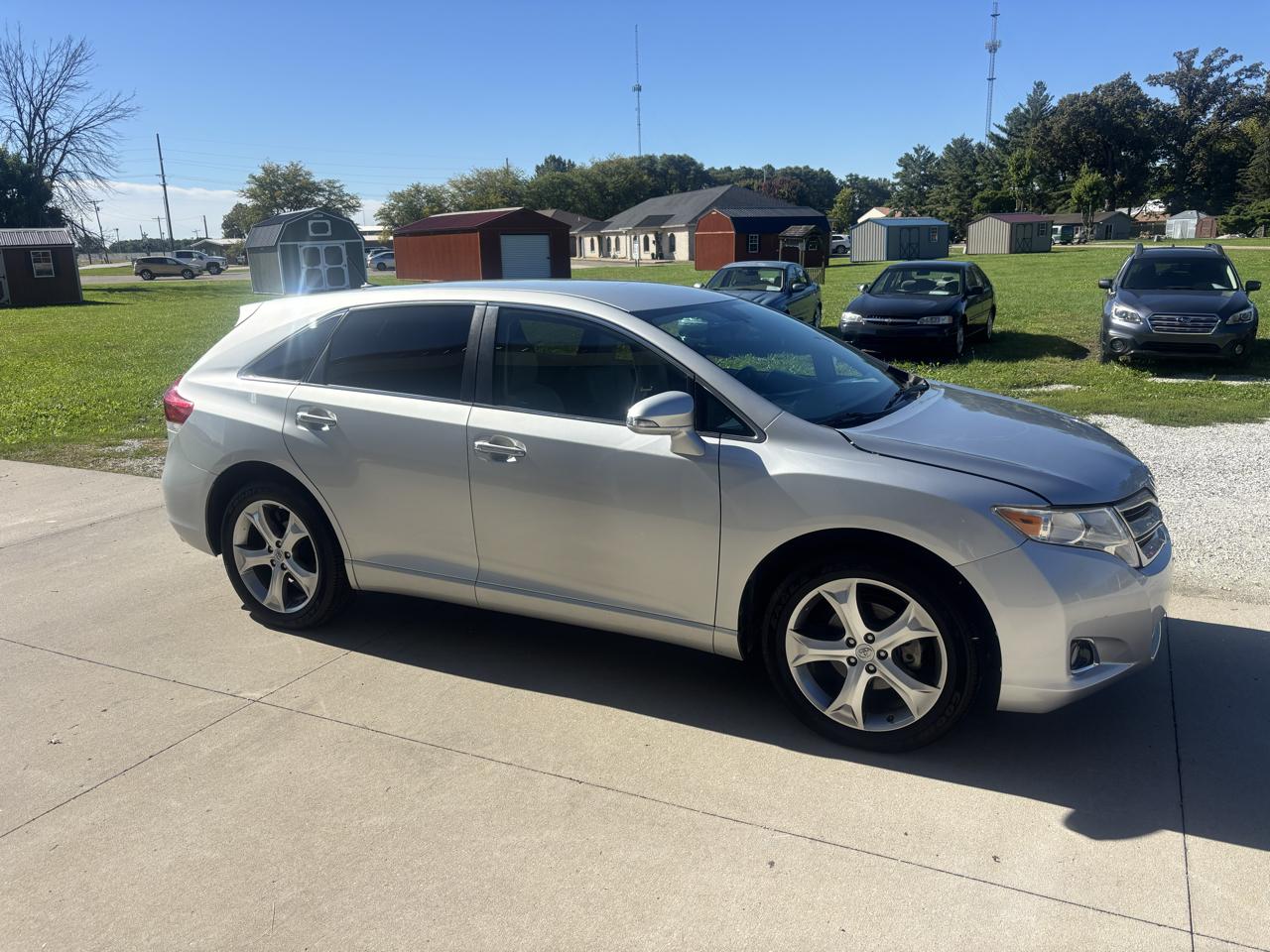 Toyota Venza XLE 4D SUV AWD V6 2014