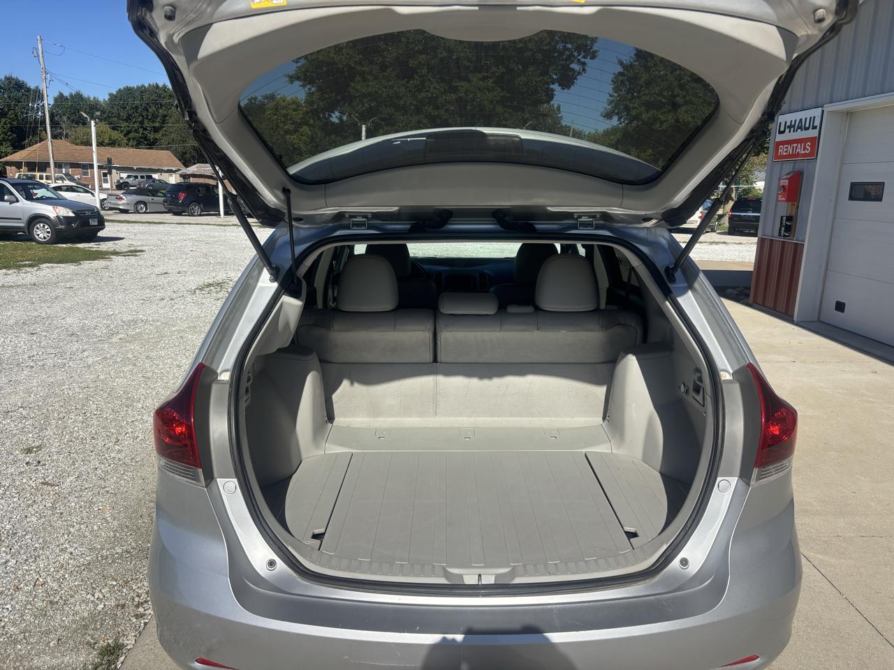 Toyota Venza XLE 4D SUV AWD V6 2014