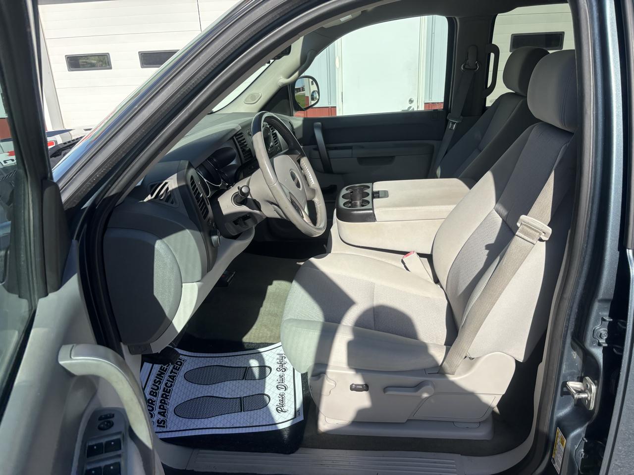 GMC Sierra 1500 SLE Crew Cab 4WD 2013