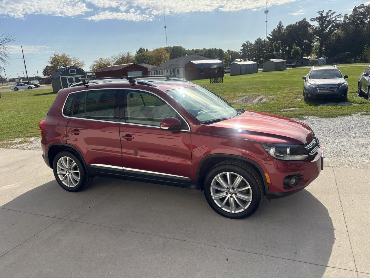 Volkswagen Tiguan S 4Motion 2012