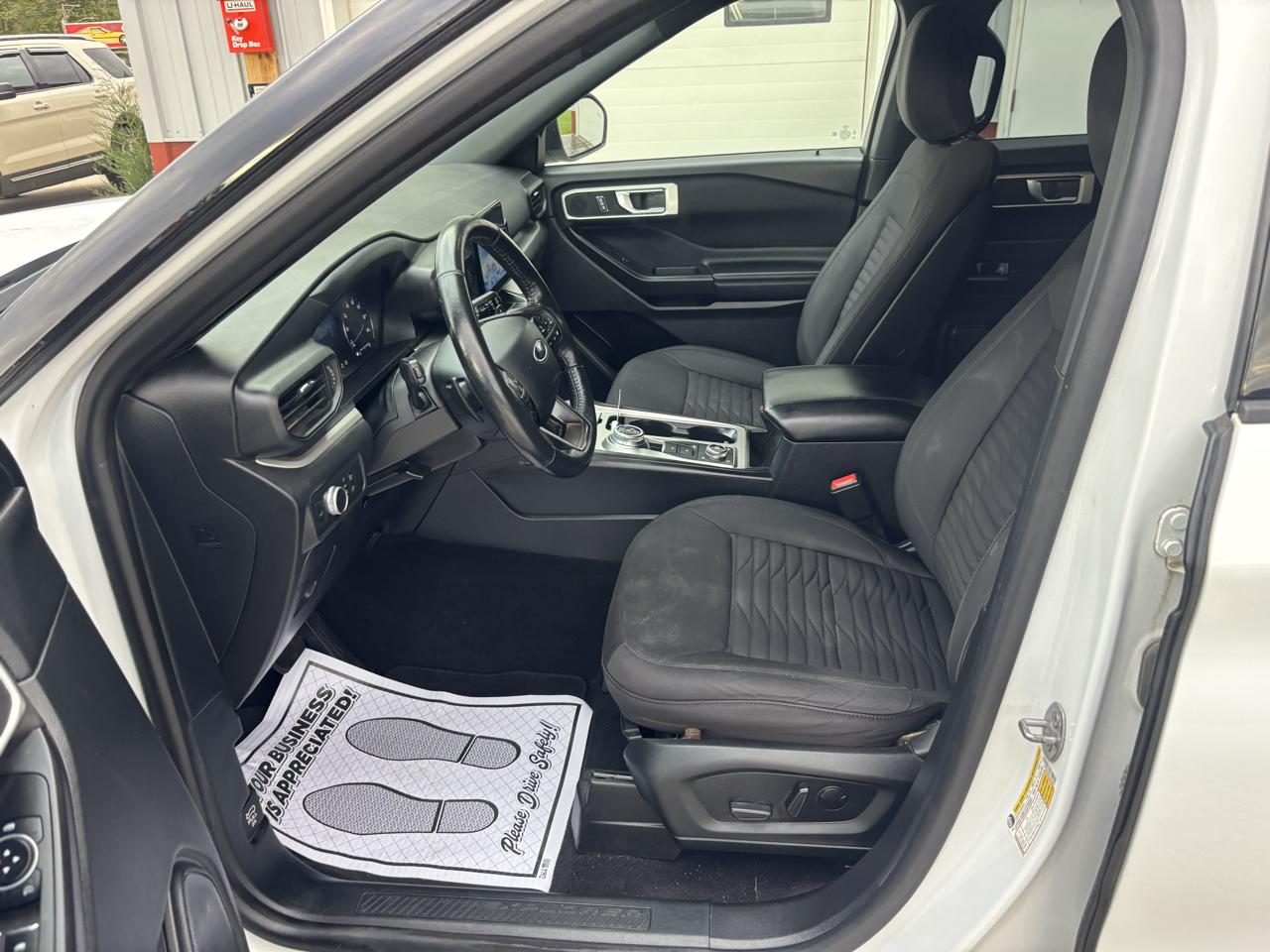 Ford Explorer XLT AWD 2020