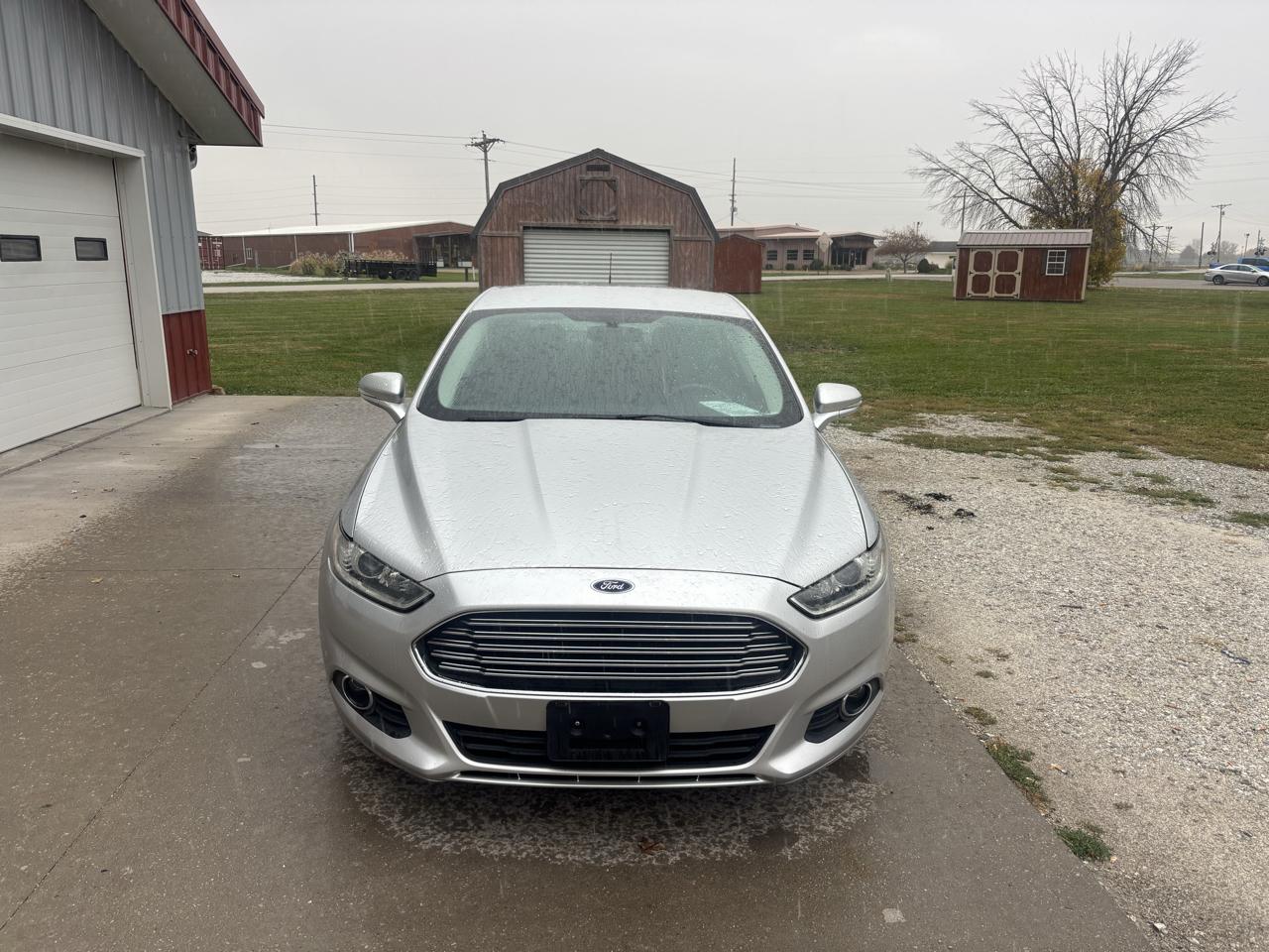 Ford Fusion SE 2016