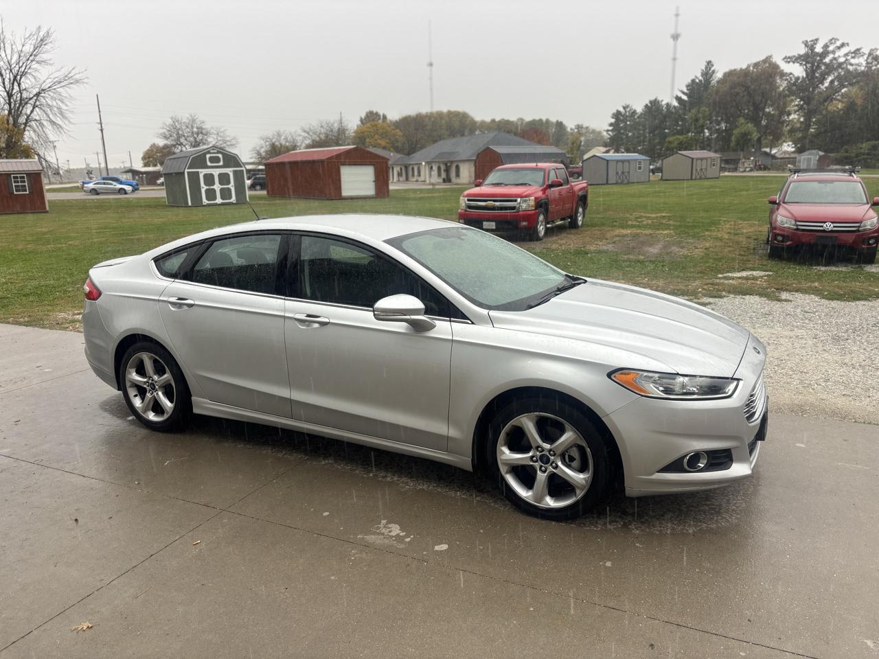 Ford Fusion SE 2016